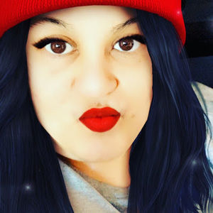 Meet your Posher, Veronicacastellanos